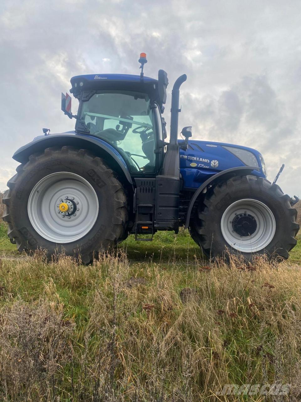 New Holland T7.230 Traktorok