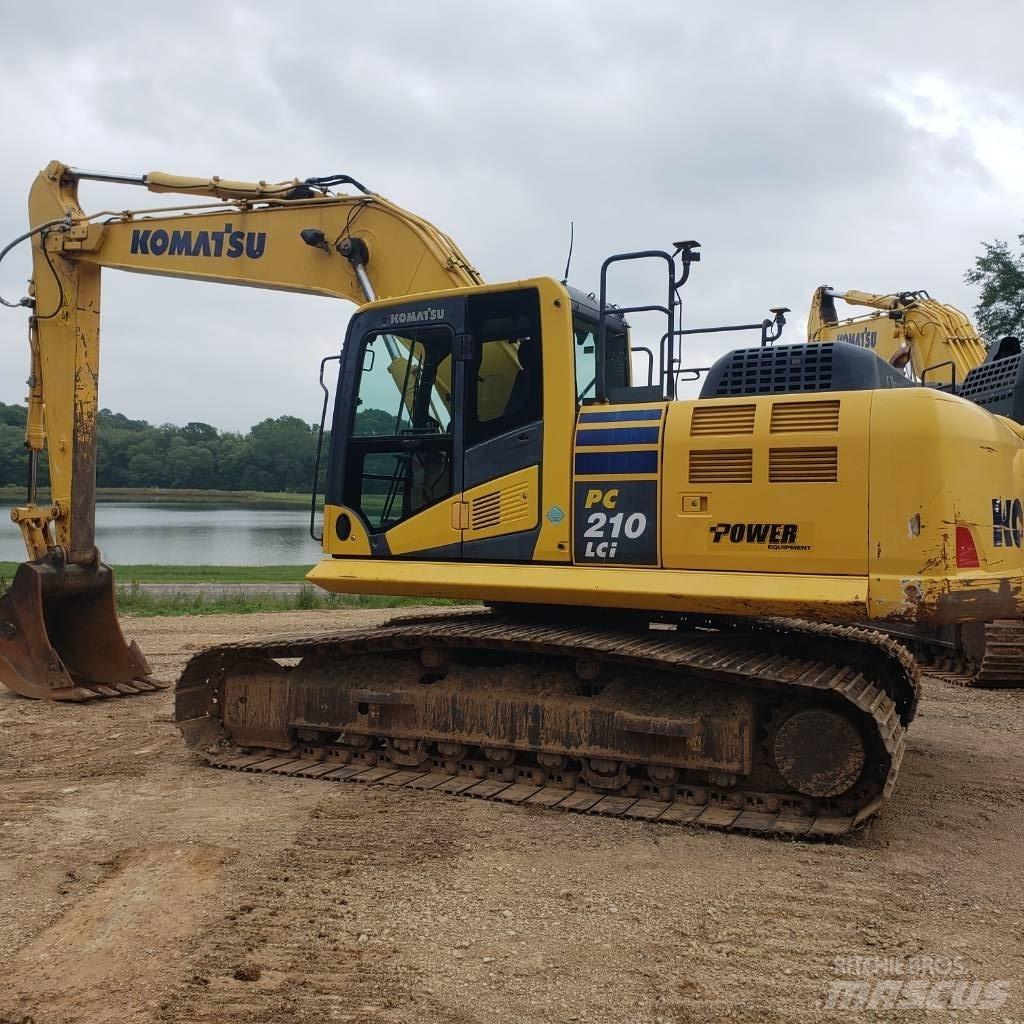 Komatsu PC210LCi-10 Lánctalpas kotrók