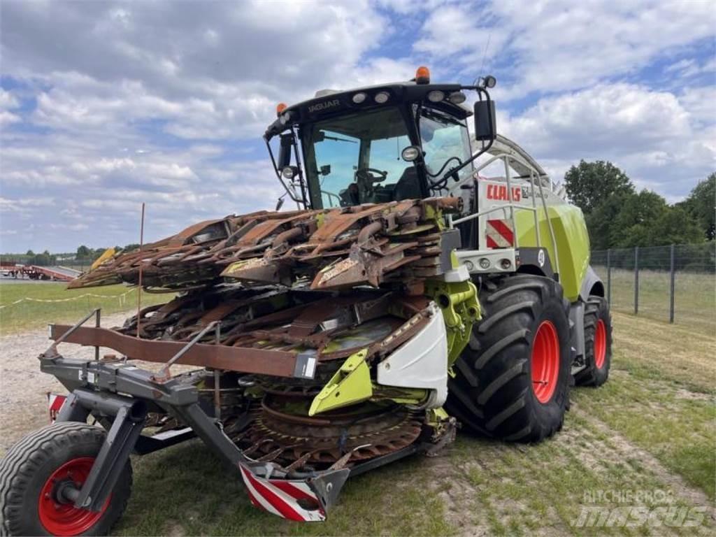 CLAAS Jaguar 980 Önjáró szecskázók