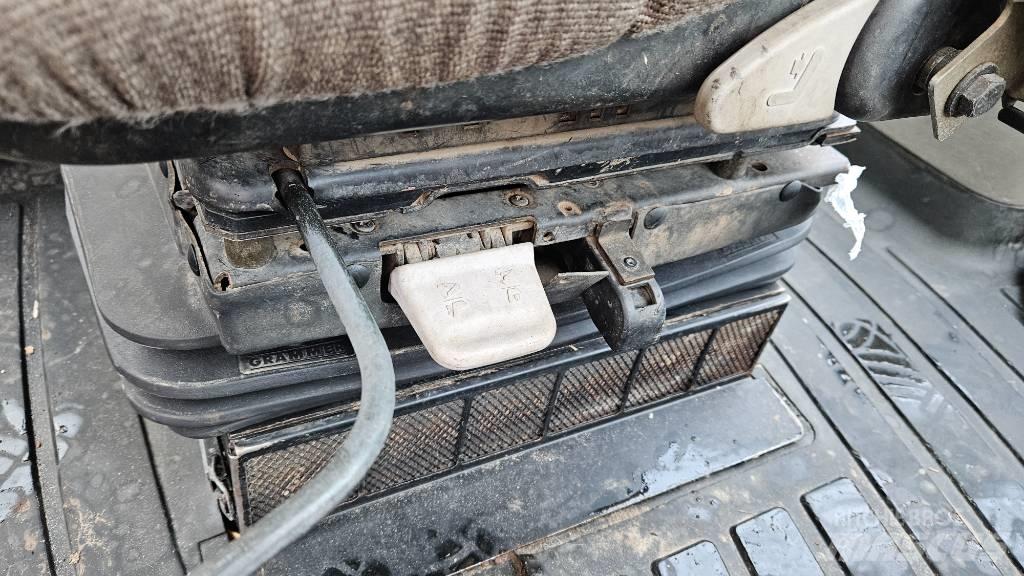 CASE 695SM Kotrórakodók