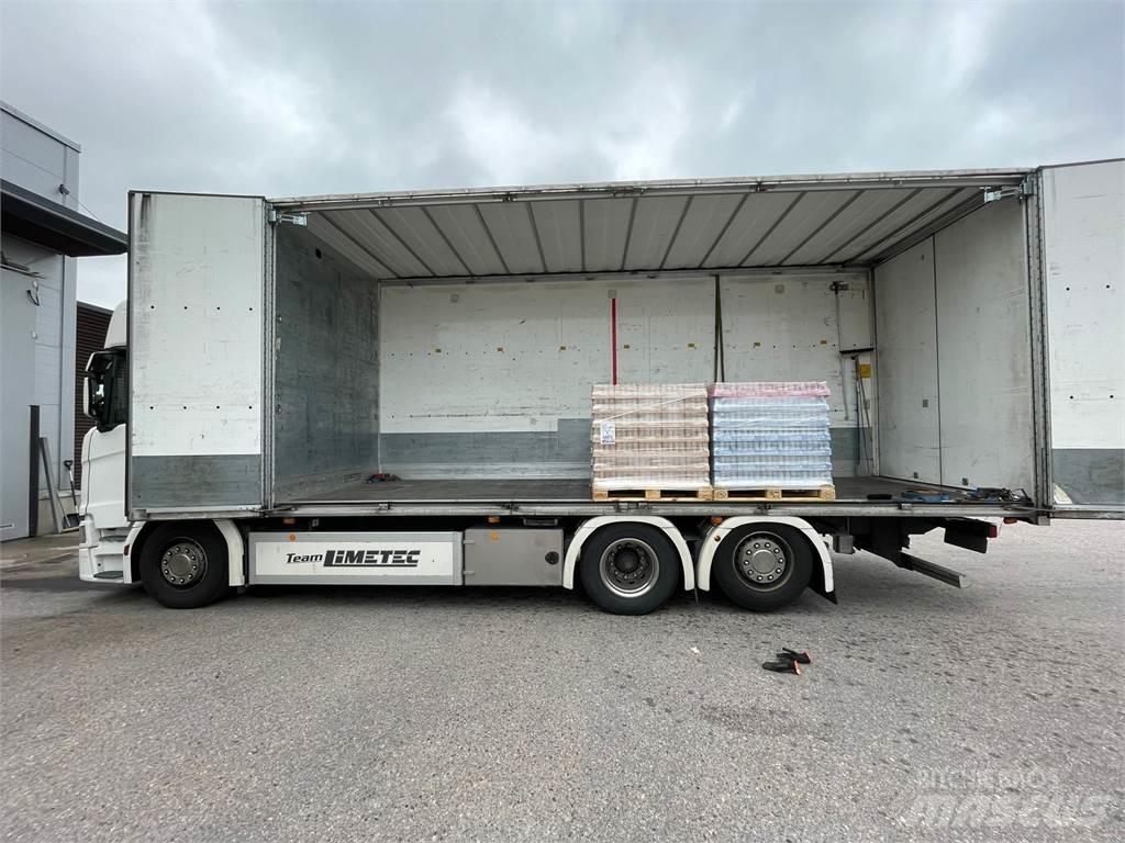 Scania R 500 6X2 Dobozos teherautók