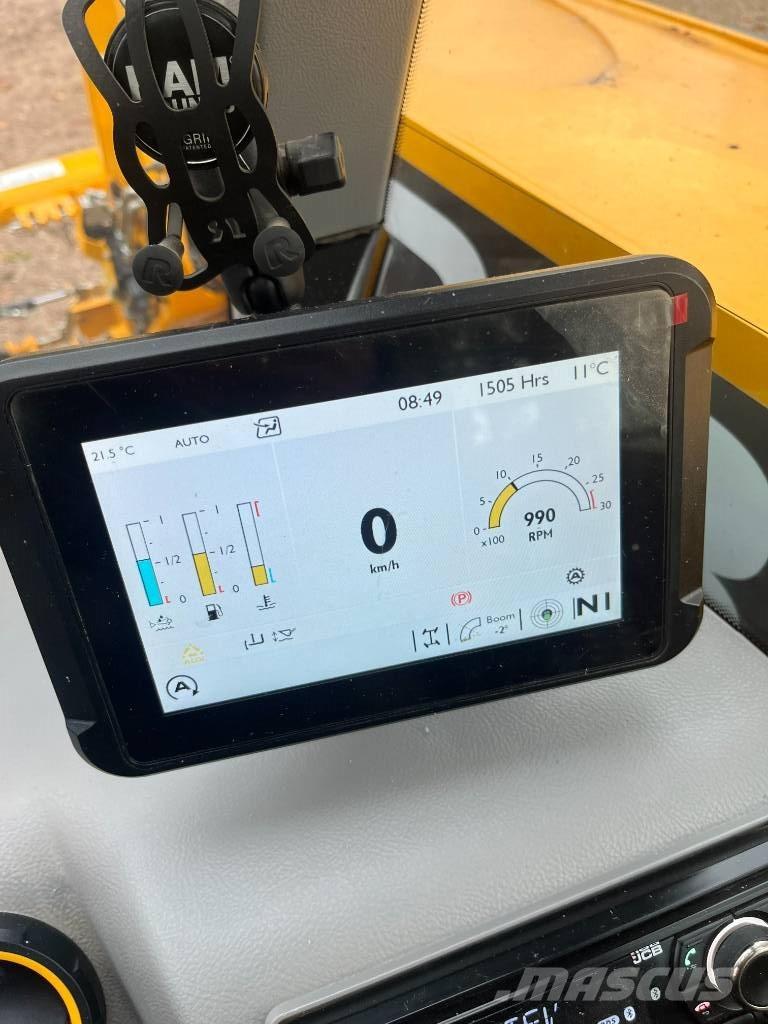 JCB Agri Xtra 542-70 Homlokrakodók és kotrók