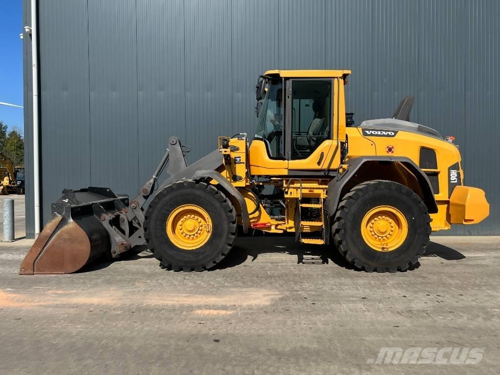 Volvo L90H Gumikerekes homlokrakodók