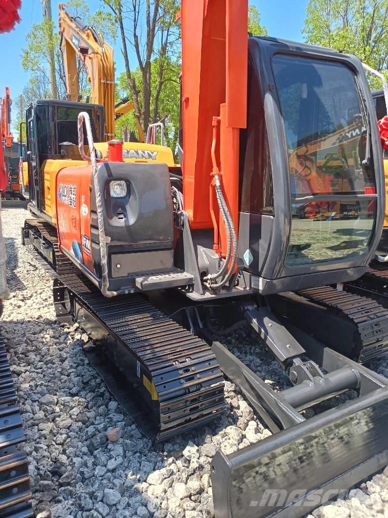 Hitachi 60 Lánctalpas kotrók