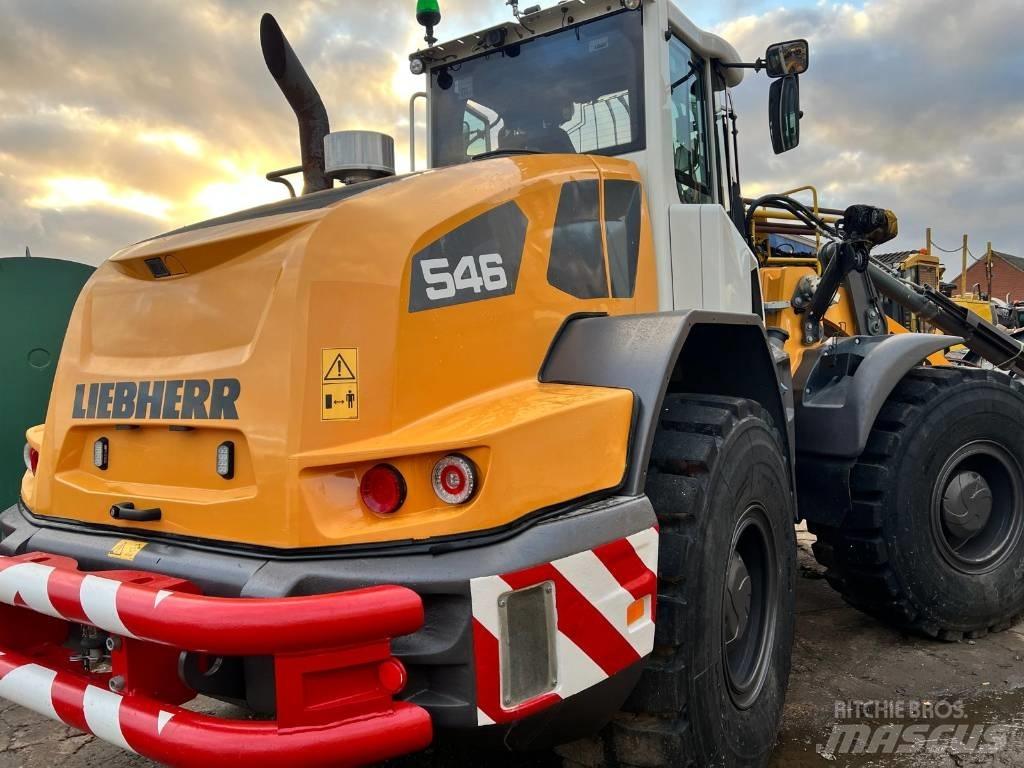 Liebherr L546 Gumikerekes homlokrakodók