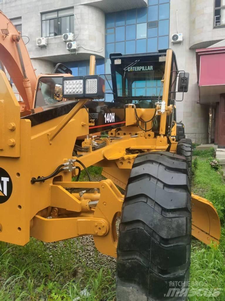 CAT 140 H Kotrórakodók
