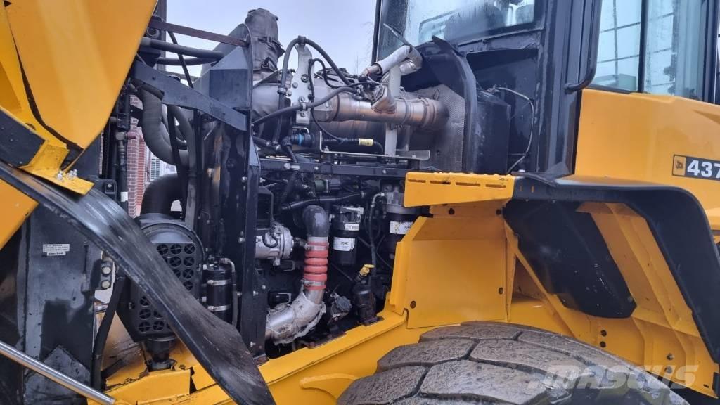 JCB 437 HT Gumikerekes homlokrakodók