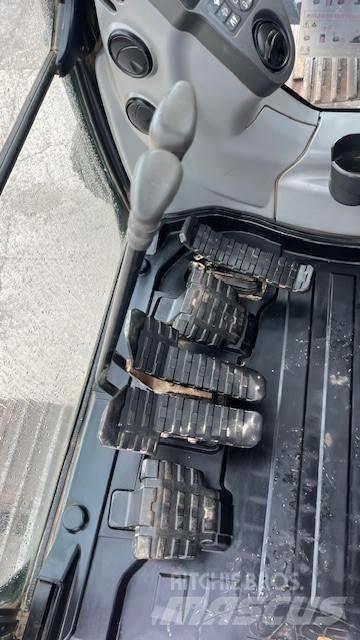CASE CX 130 D Lánctalpas kotrók