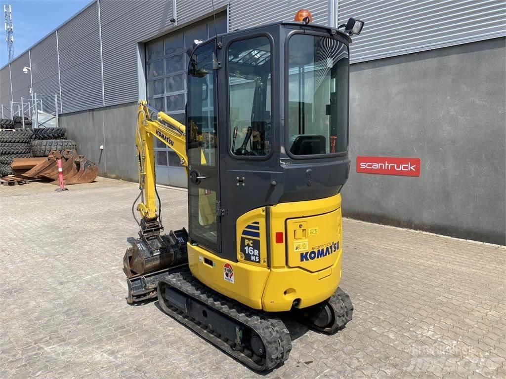 Komatsu PC16R-3 Gumikerekes kotrók