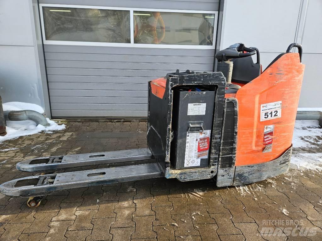 BT LPE 250 Elektromos targoncák