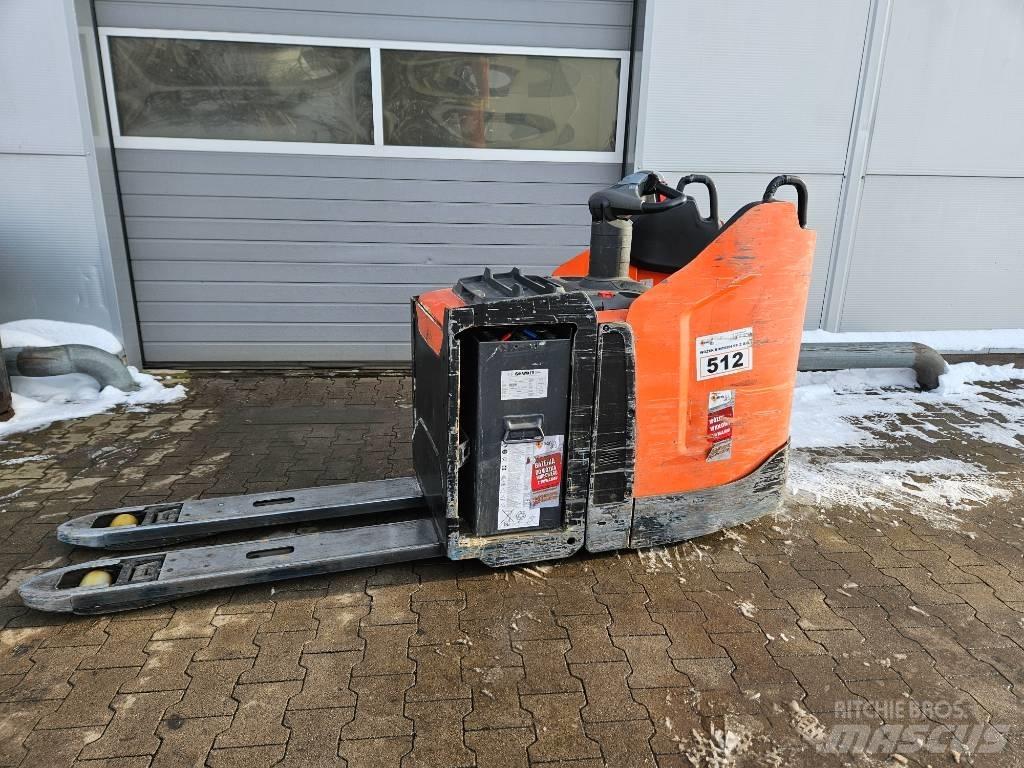 BT LPE 250 Elektromos targoncák
