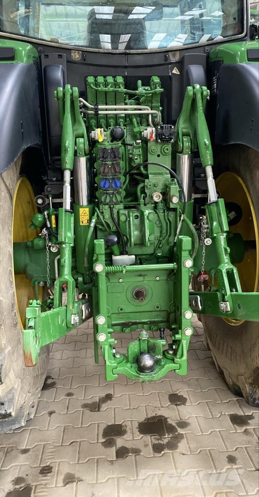 John Deere 6R 175 Traktorok