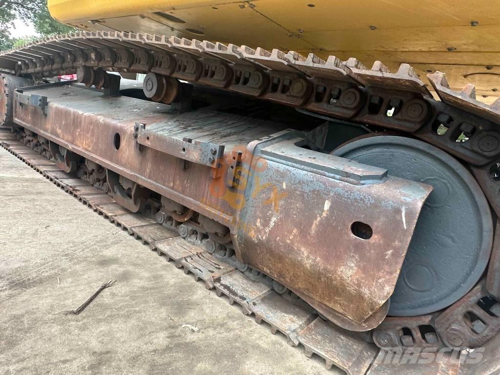 Komatsu PC 450 LC-8 Lánctalpas kotrók