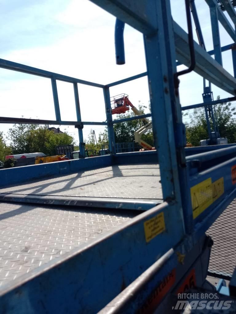 Genie GS 4390 Ollós emelők