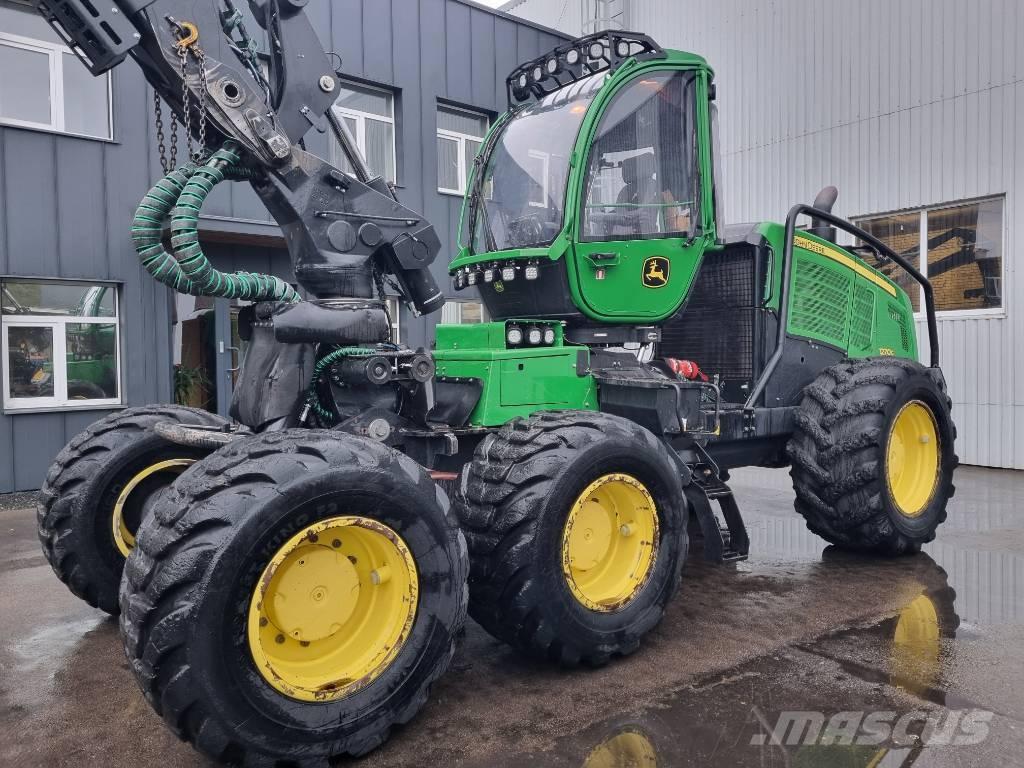John Deere 1270 G Betakarítók