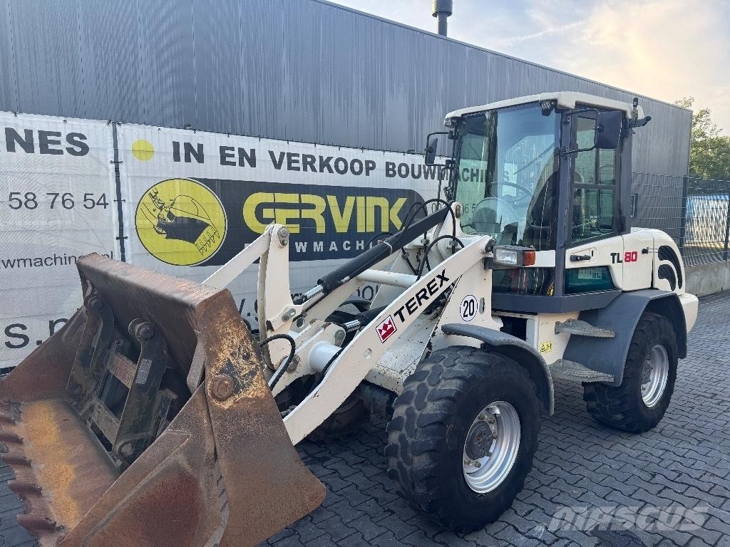 Terex TL 80 Gumikerekes homlokrakodók