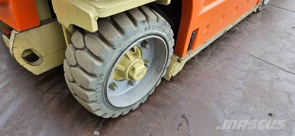 JLG TOUCAN 1210 Egyéb felvonók és állványok