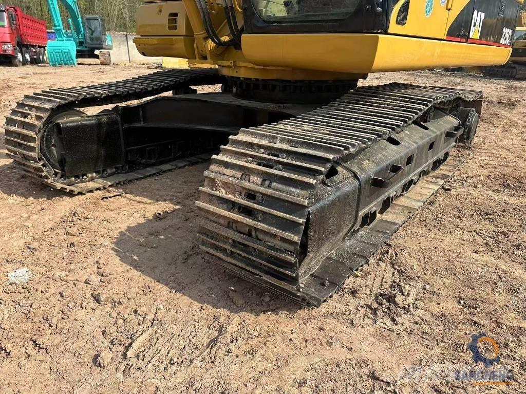 CAT 325CL Lánctalpas kotrók