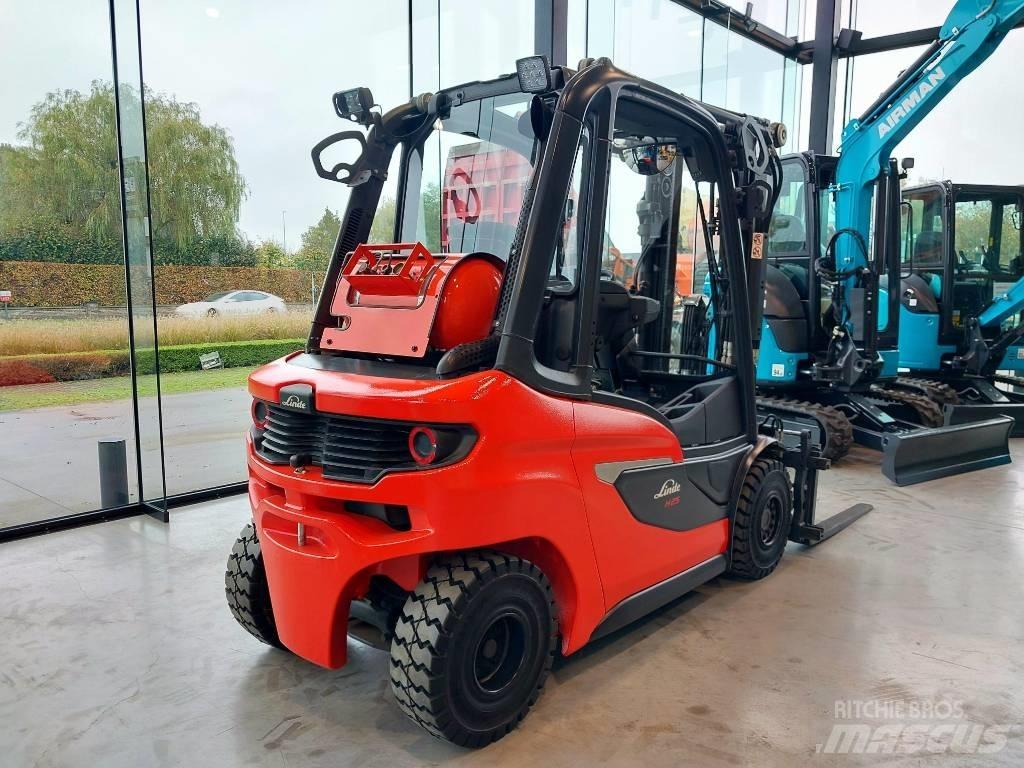 Linde H 25 T Gázüzemű targoncák