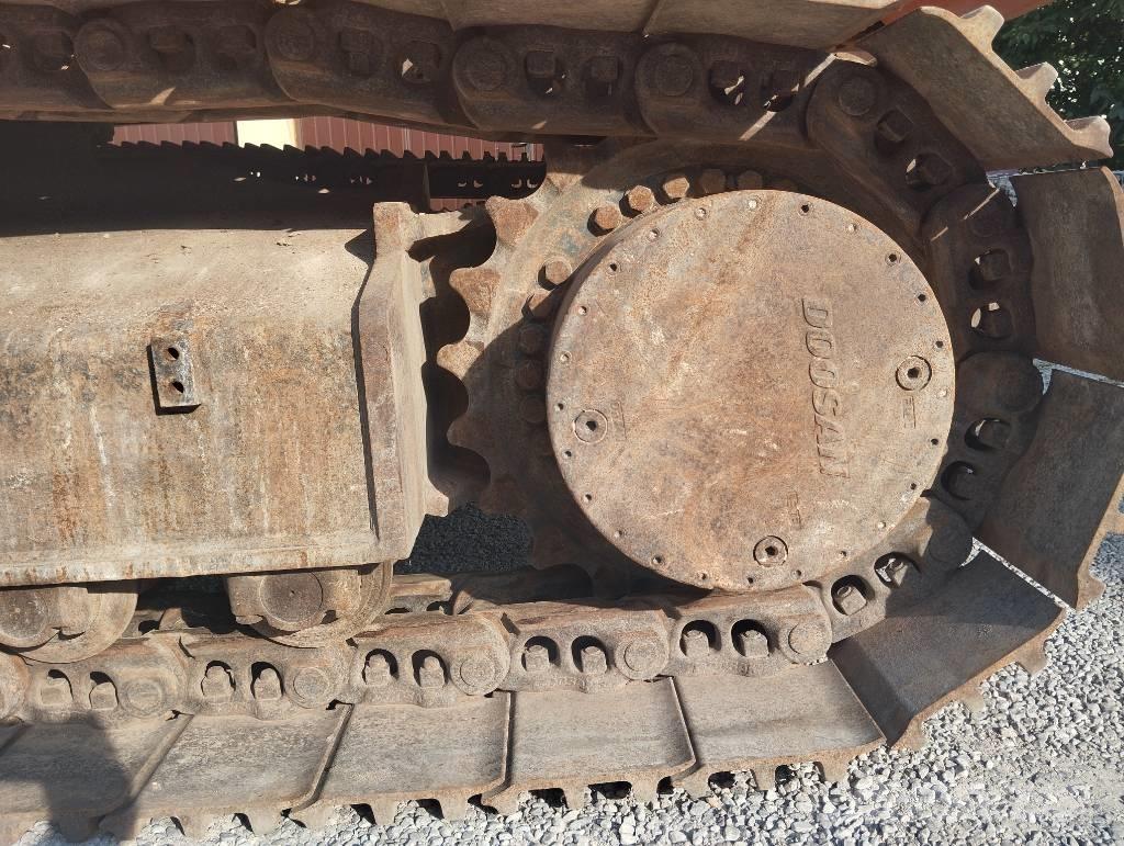 Doosan DX 300 LC Lánctalpas kotrók