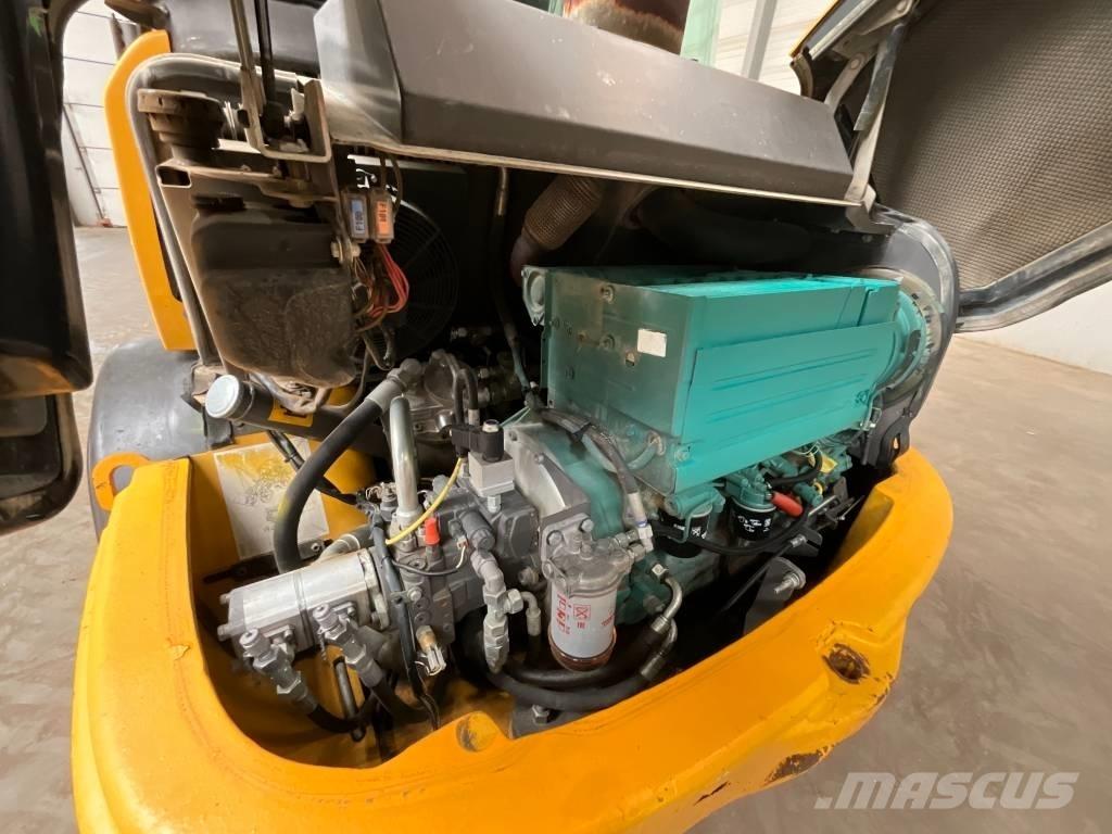 Volvo L 25 F Gumikerekes homlokrakodók