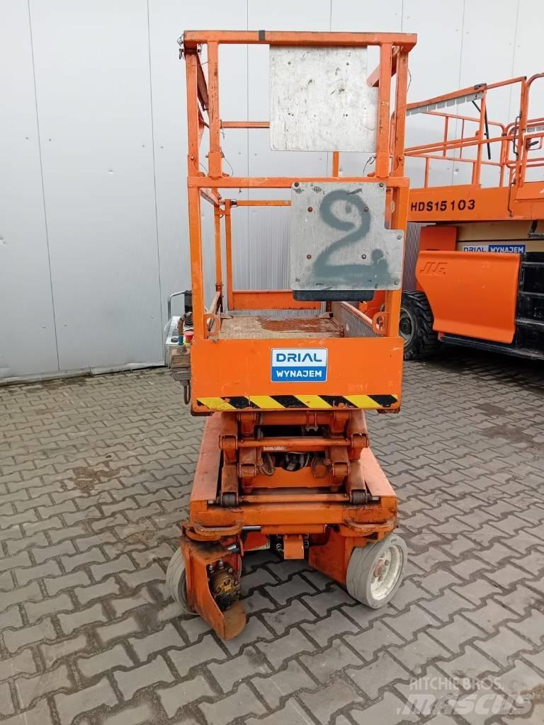 SkyJack 3219 SJ Ollós emelők