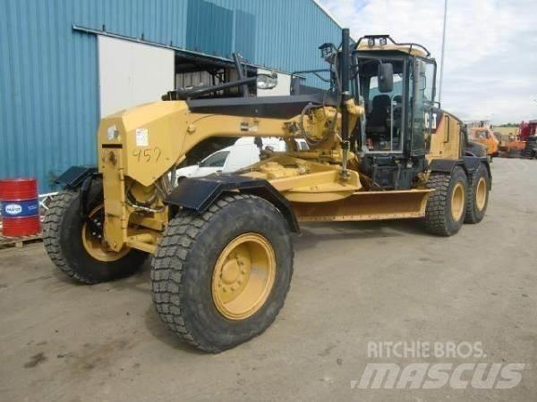 CAT 140M Gréderek