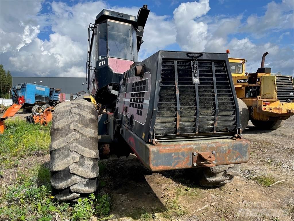 Valmet 911 Betakarítók