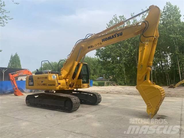 Komatsu PC 220-8 Lánctalpas kotrók