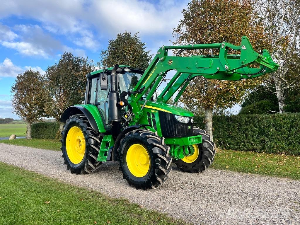 John Deere 6120 M Traktorok