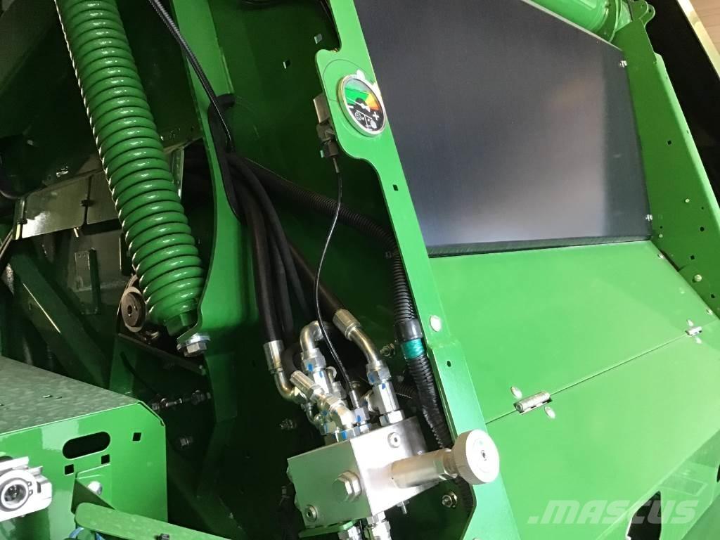 John Deere V461M Körbálázók