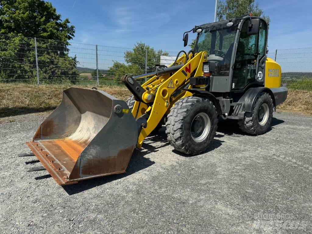 Wacker Neuson WL60 Gumikerekes homlokrakodók