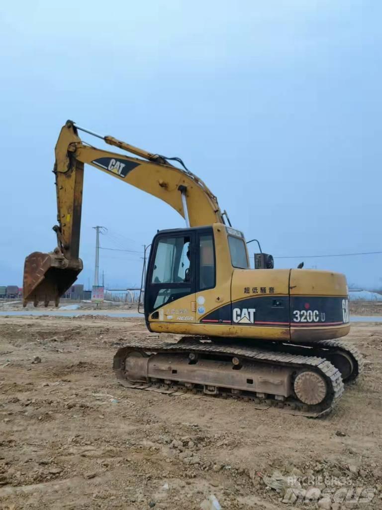 CAT 320 C U Lánctalpas kotrók