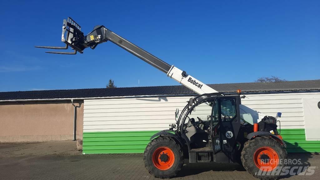 Bobcat TL 43.80 HF Teleszkópos rakodók