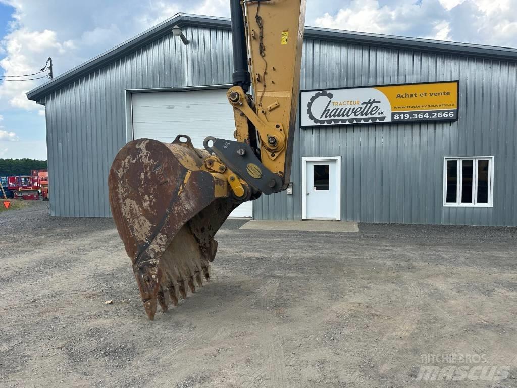 CAT 336 Lánctalpas kotrók