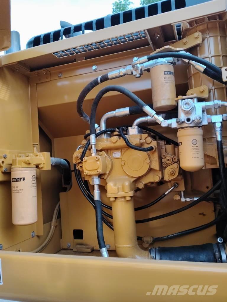 CAT 330 D Lánctalpas kotrók