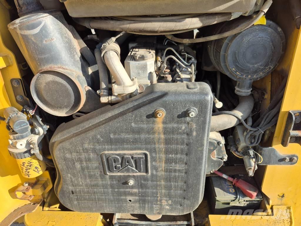 CAT 252 B 3 Kompaktrakodók