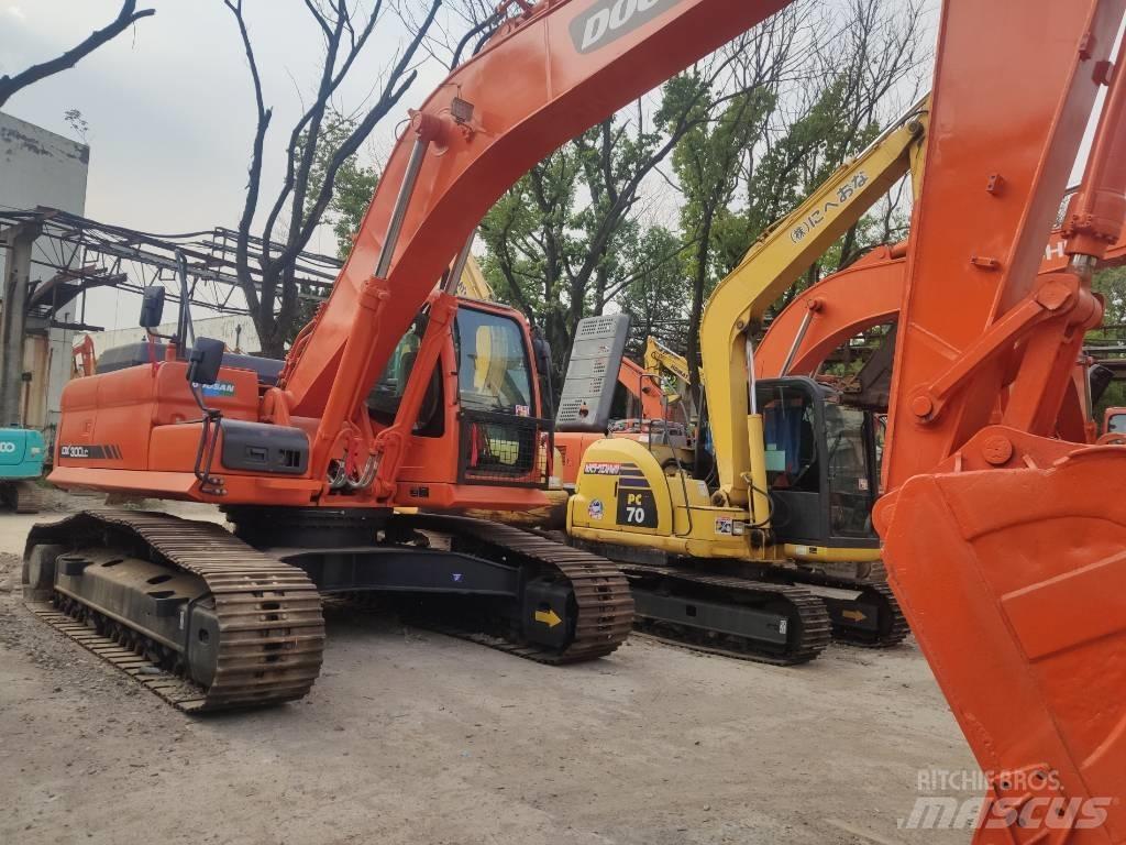 Doosan dx300 Lánctalpas kotrók