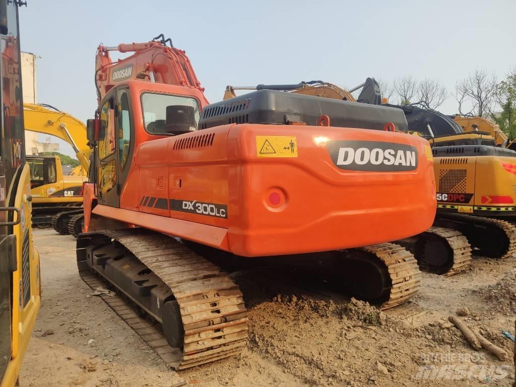 Doosan dx300 Lánctalpas kotrók