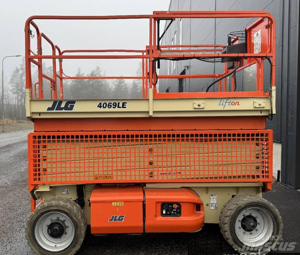JLG 4069 LE Ollós emelők