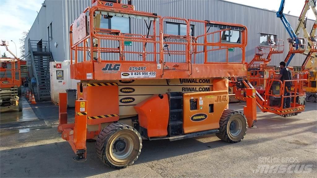JLG 4394RT Ollós emelők