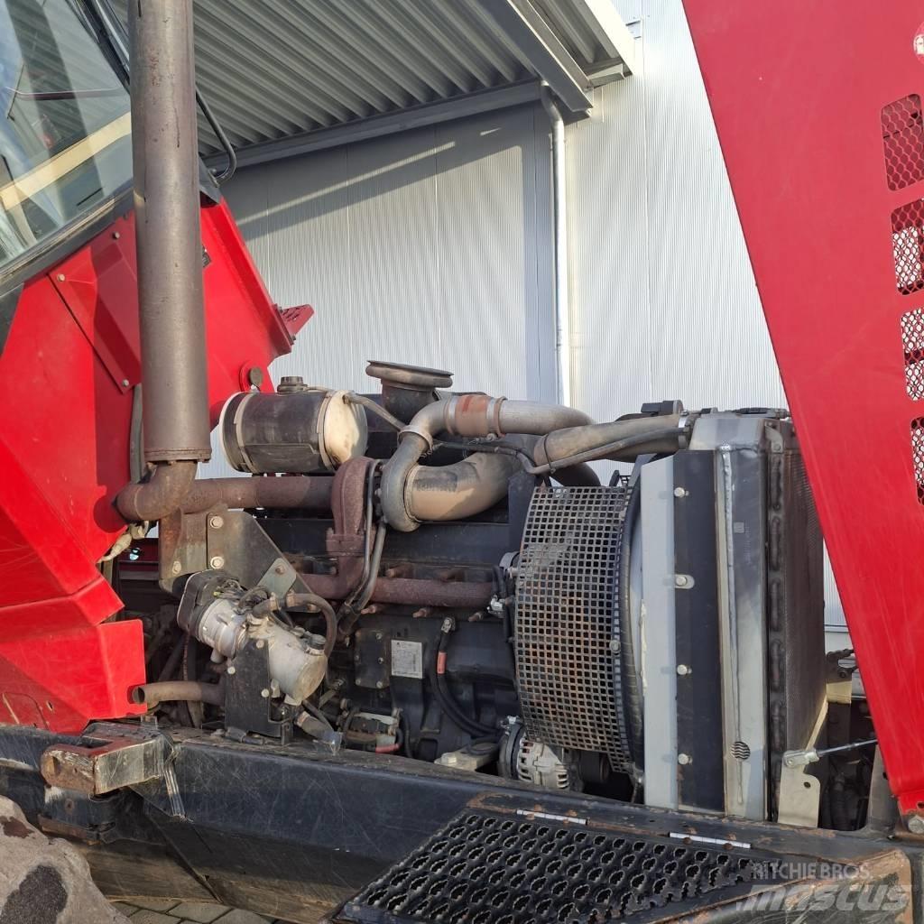 Komatsu 840.4 Kihordók