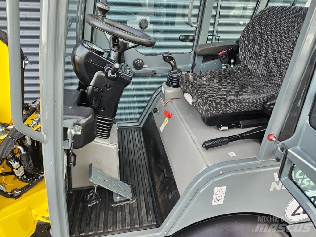 Wacker Neuson WL 25 Gumikerekes homlokrakodók