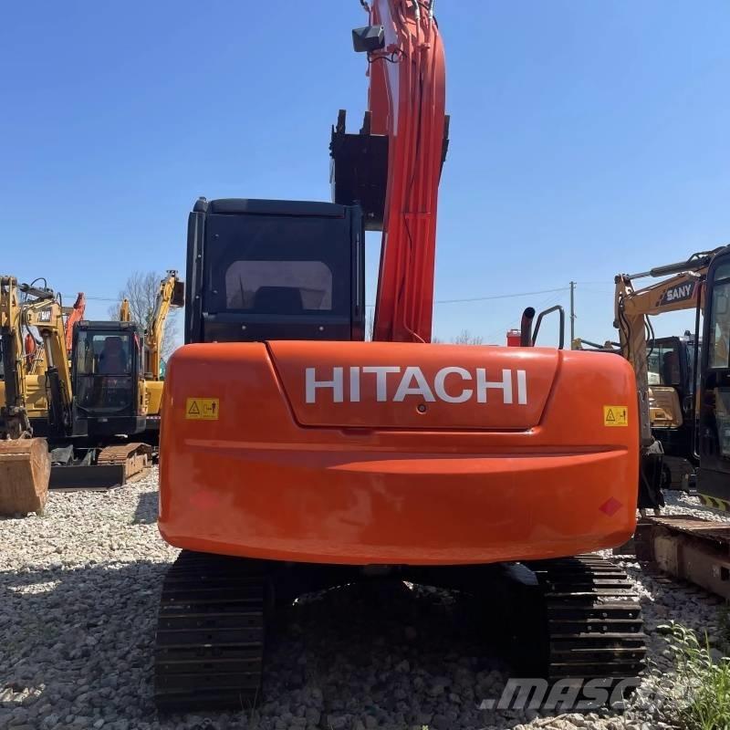 Hitachi ZX 70 Közepes (midi) kotrók 7 t - 12 t