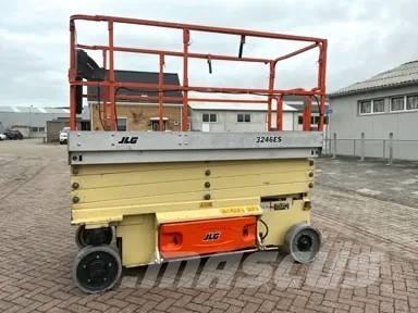 JLG 3246 ES Ollós emelők