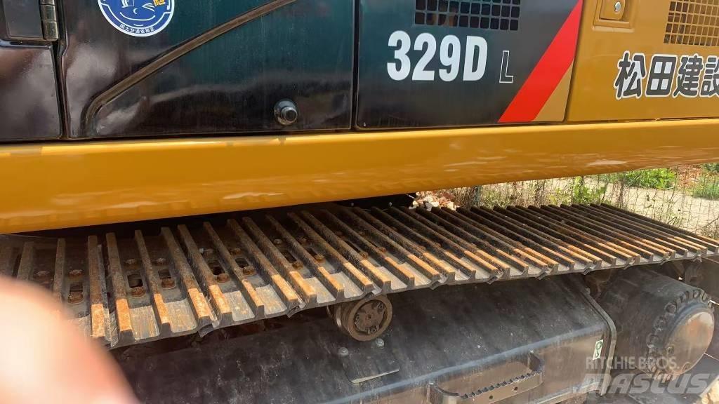 CAT 329 Lánctalpas kotrók