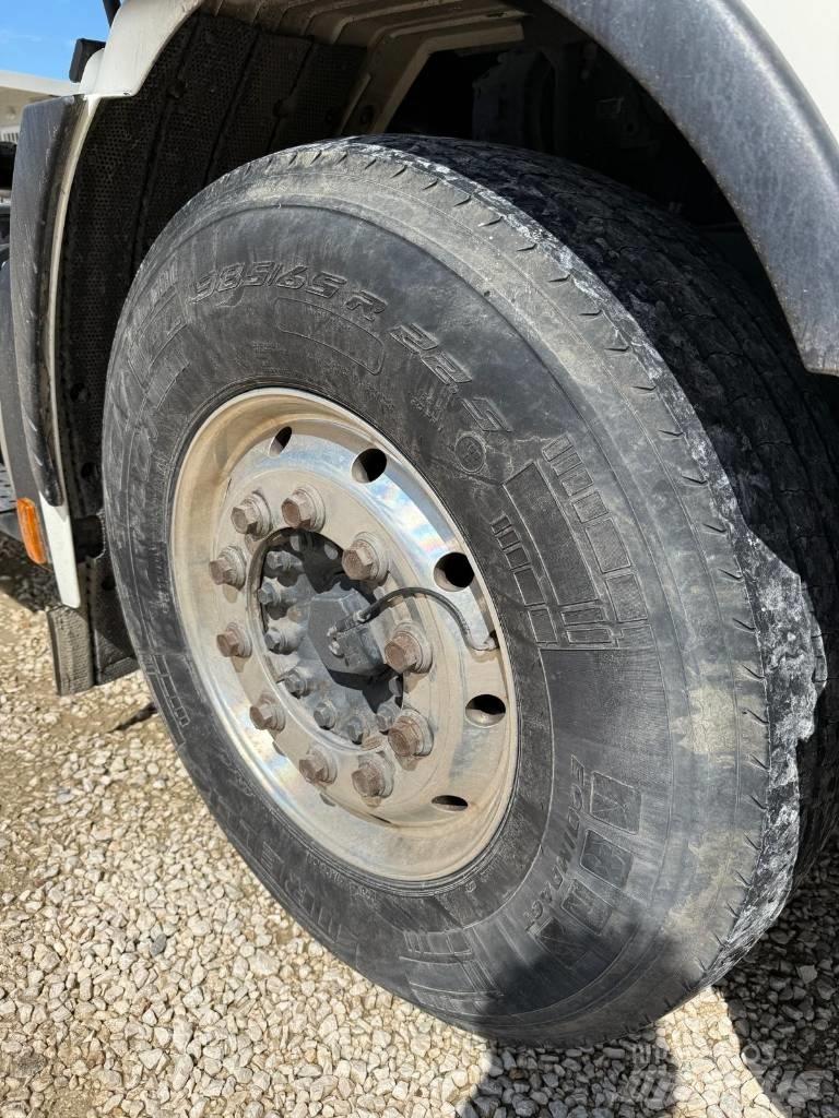 Iveco Stralis 460 Nyergesvontatók