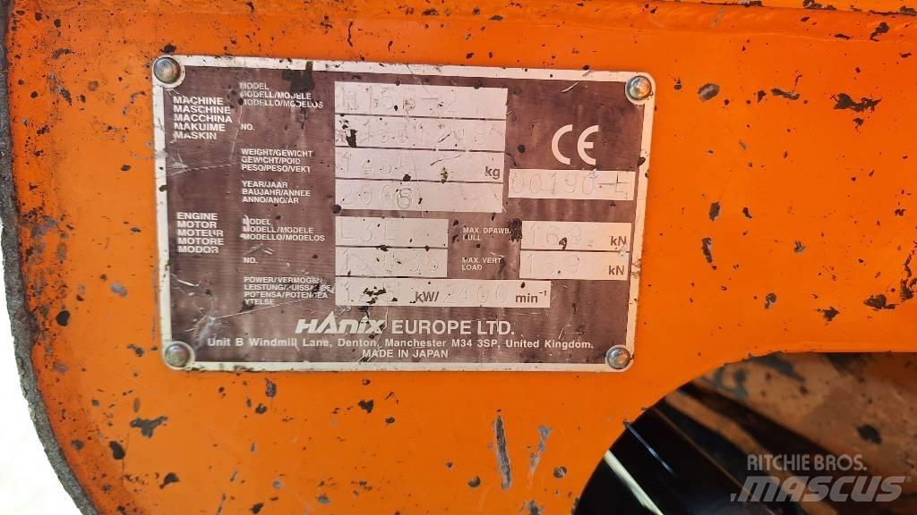 Hanix H15B-2 Mini kotrók < 7t
