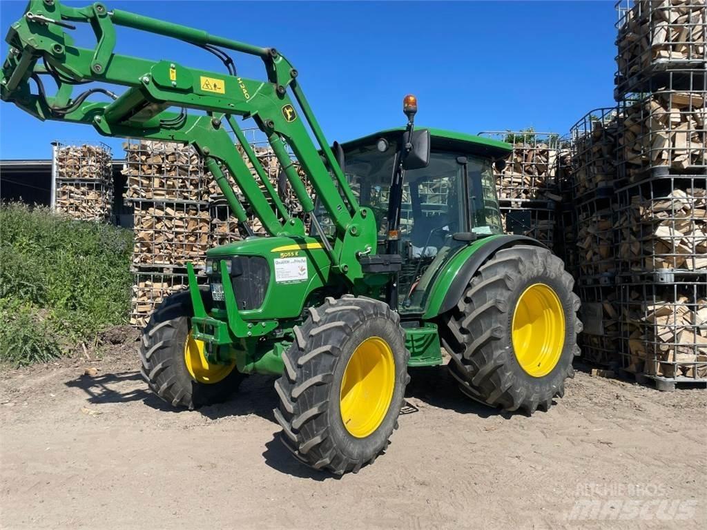 John Deere 5055E Traktorok
