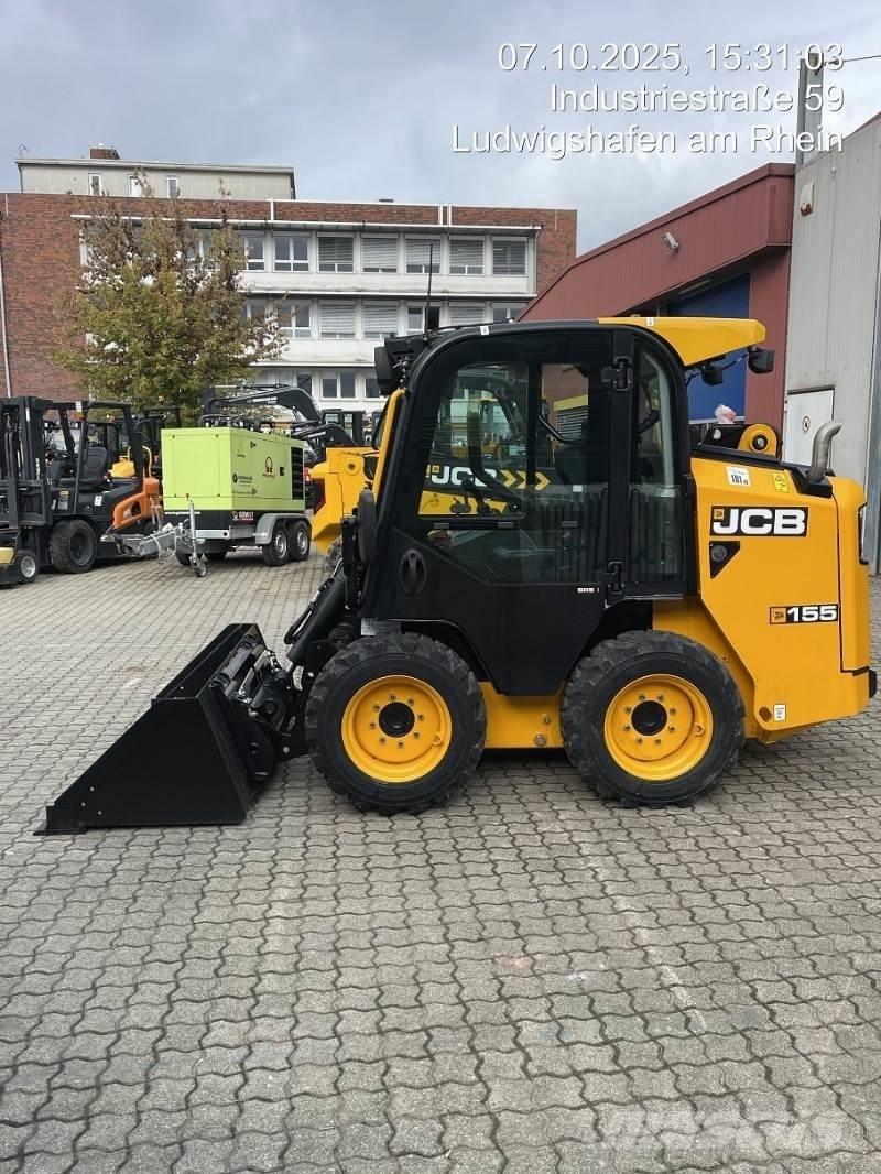 JCB 155 Kompaktrakodók
